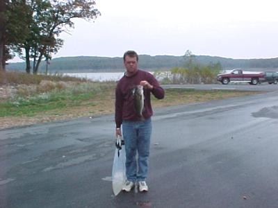 Dave fish off.jpg (16732 bytes)